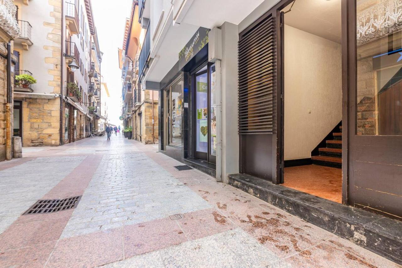 Piso En Zarauz Centro A 100M De La Playaアパートメント エクステリア 写真